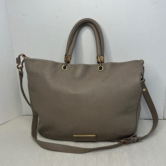 MARC BY MARC JACOBS TOO HOT TO HANDLE SHOPPER TOTE - Picture 1 of 10